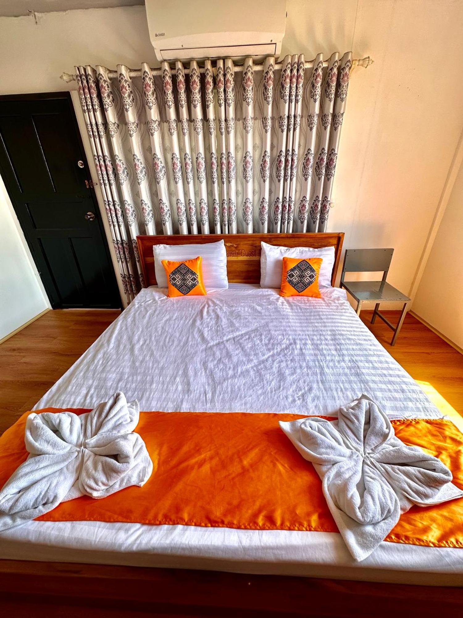 Heaven Guesthouse Pakse Exterior foto